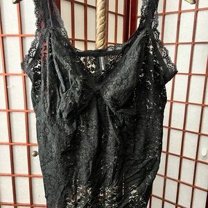 Torrid 3 Black Lace Sleeveless tank